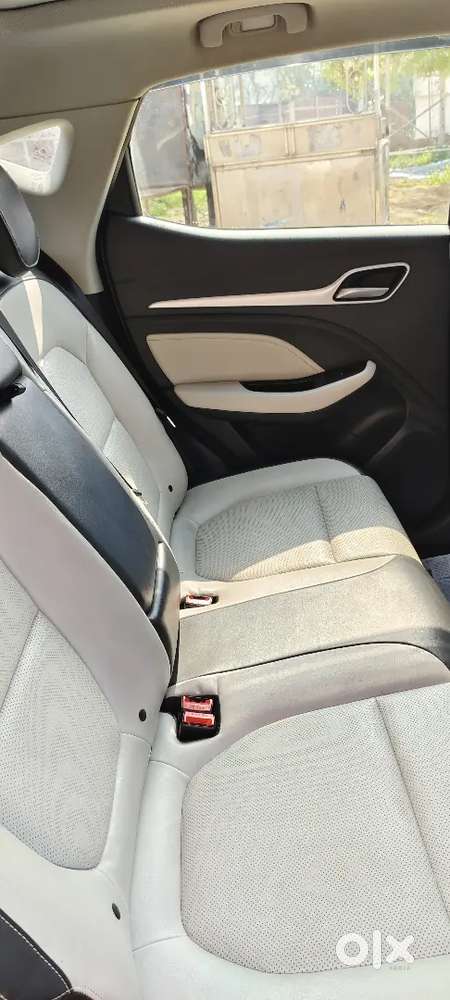 Mg Astor 2023 Petrol Well Maintained