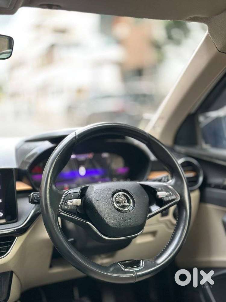 Skoda Slavia, 2022, Petrol