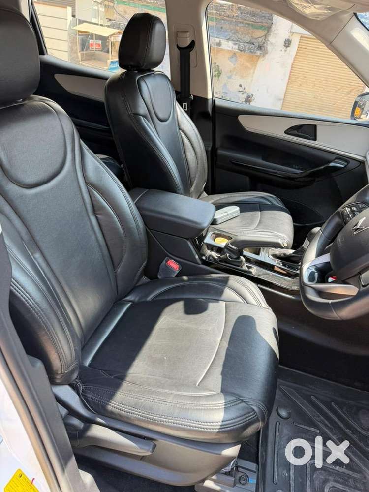 Mahindra Automatic Diesel 2023 / Registered 2024