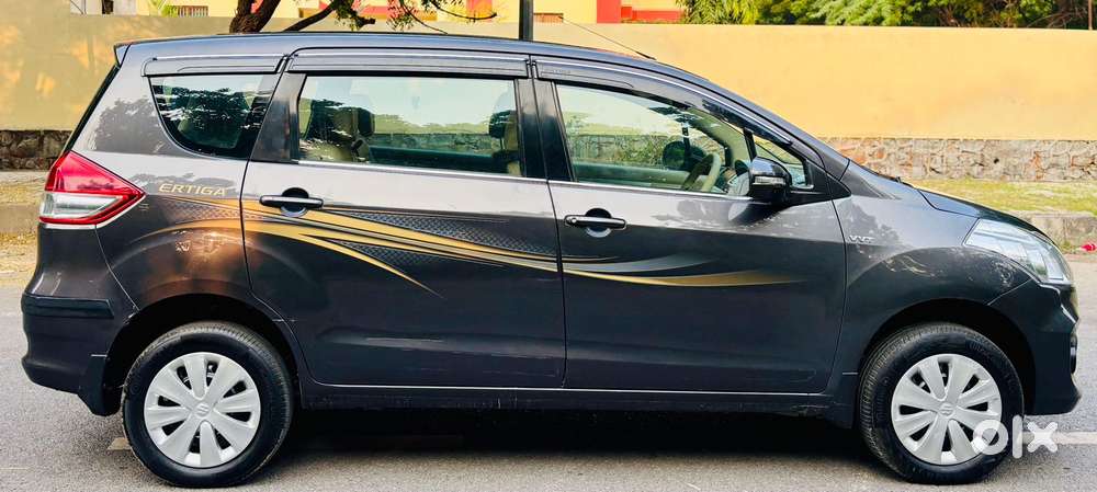 Maruti Suzuki Ertiga Lxi Option, 2016, Cng & Hybrids