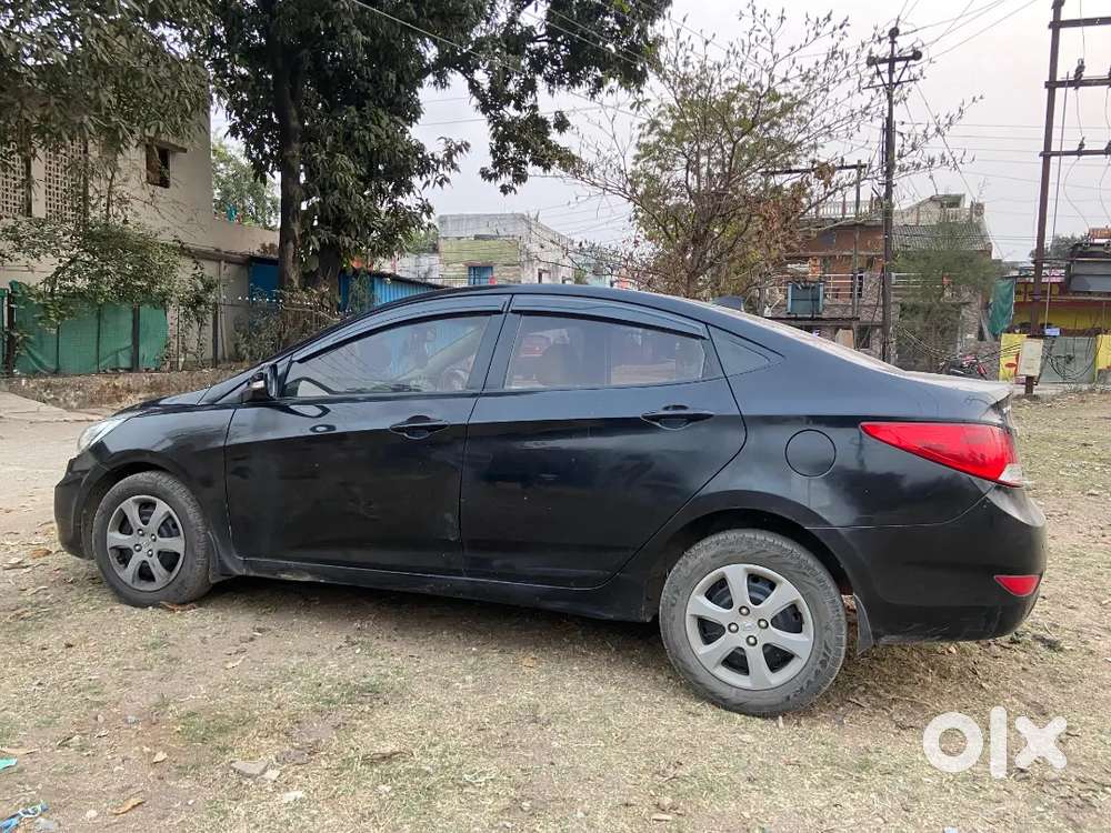 Black Verna 2014 1.6 Petrol Manual  80,000 Km  Excellent Condition