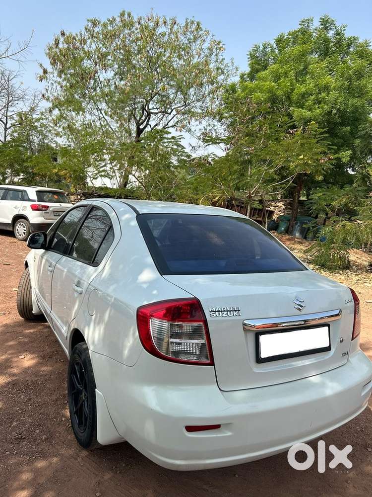 Maruti Suzuki Sx4 2011