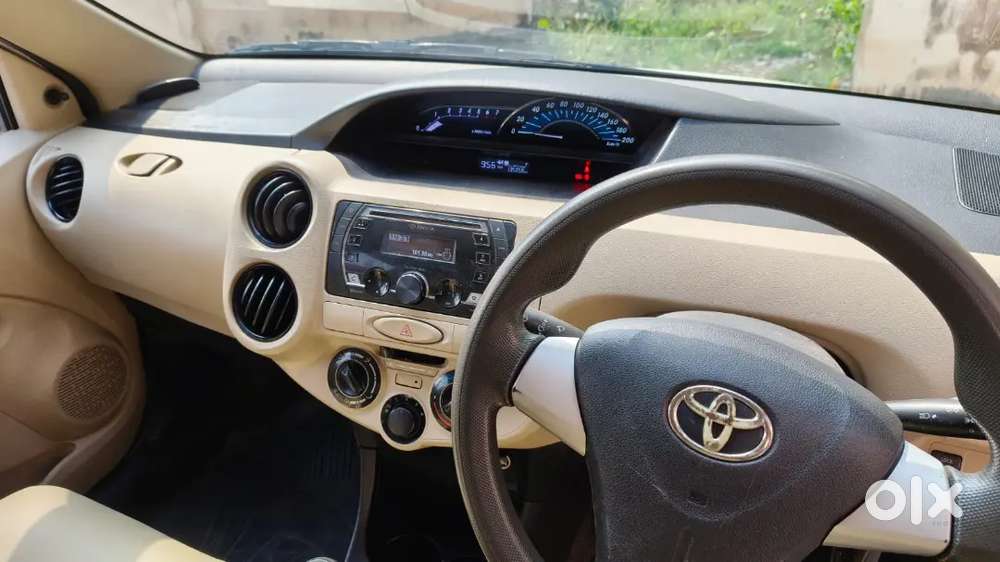 Maruti Suzuki Swift Dzire Zdi 2015