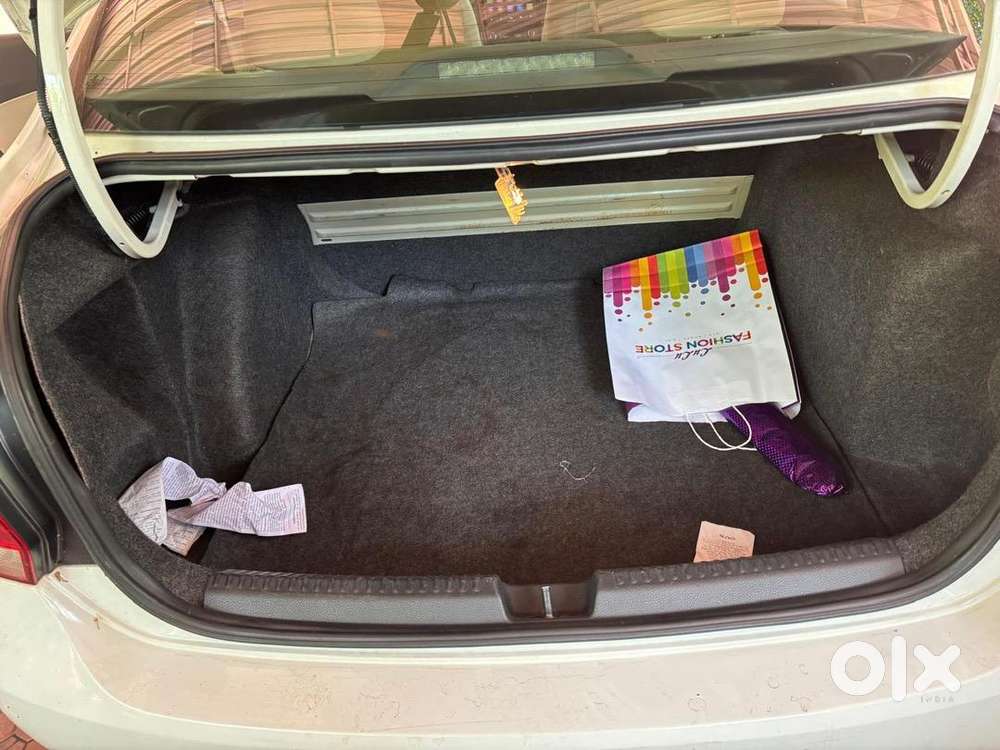 Volkswagen Petrol Manual 2013 Model