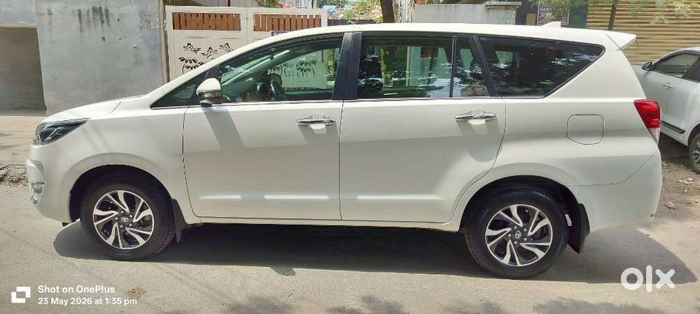 Toyota Innova Crysta 2.4 V 7 Str, 2024, Diesel