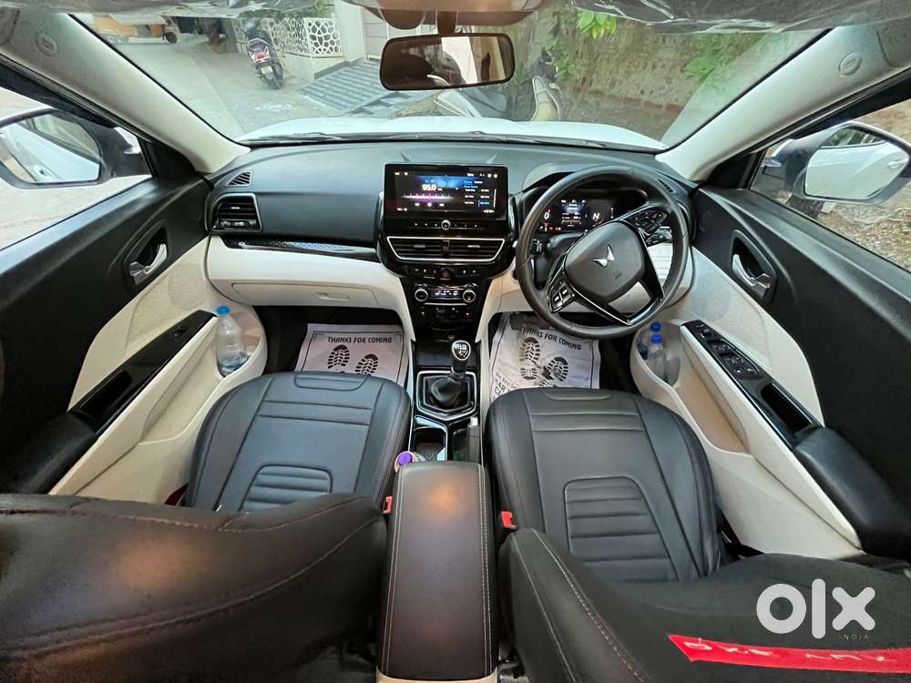 Mahindra Xuv 3xo Ax5 Ds Mt, 2025, Diesel