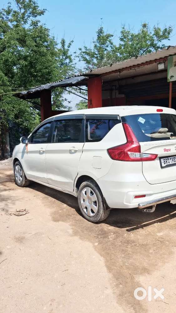 Maruti Suzuki Ertiga 2023 Cng & Petrol 95000 Km Driven