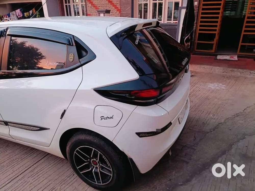 Tata Altroz 1.2 Xe 2021 Manual