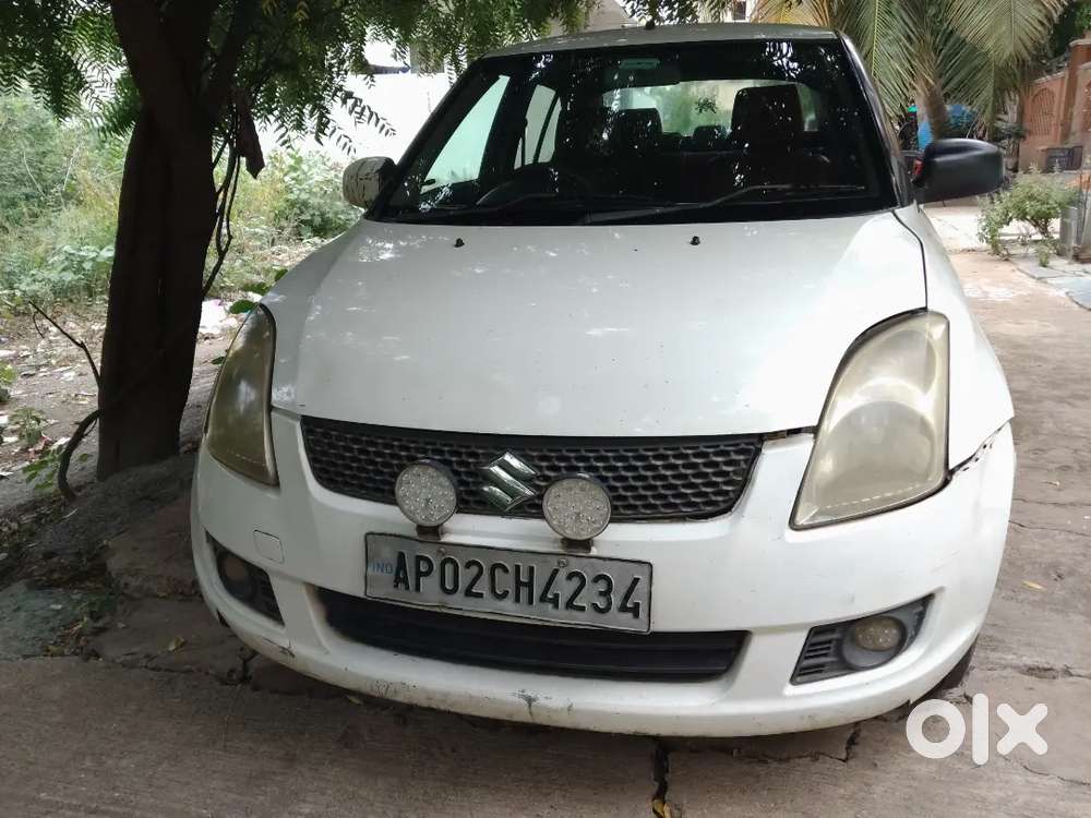 Maruti Suzuki Dzire Tour 2013
