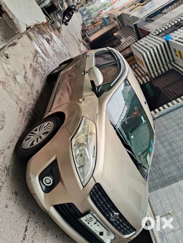 Maruti Suzuki Ertiga 2012-2015 Lxi, 2012, Petrol