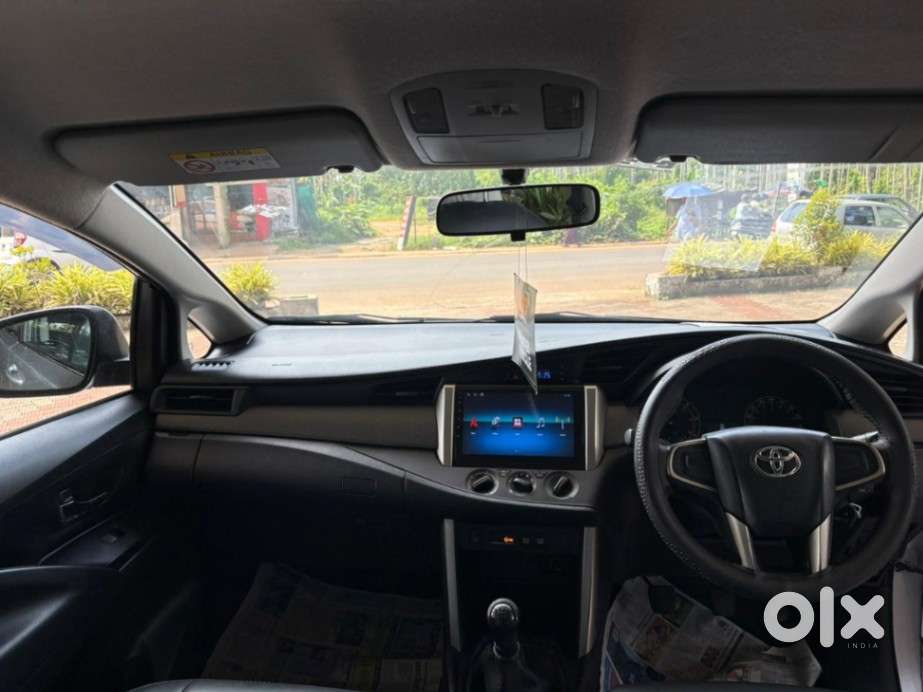 Toyota Innova Crysta 2.4 G Mt, 2017, Diesel
