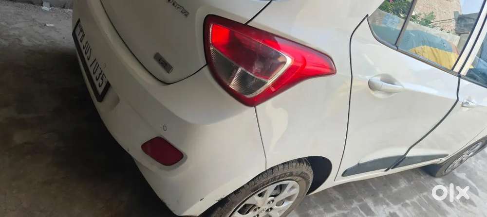 Hyundai Grand I10 2016 Petrol 96000 Km Driven