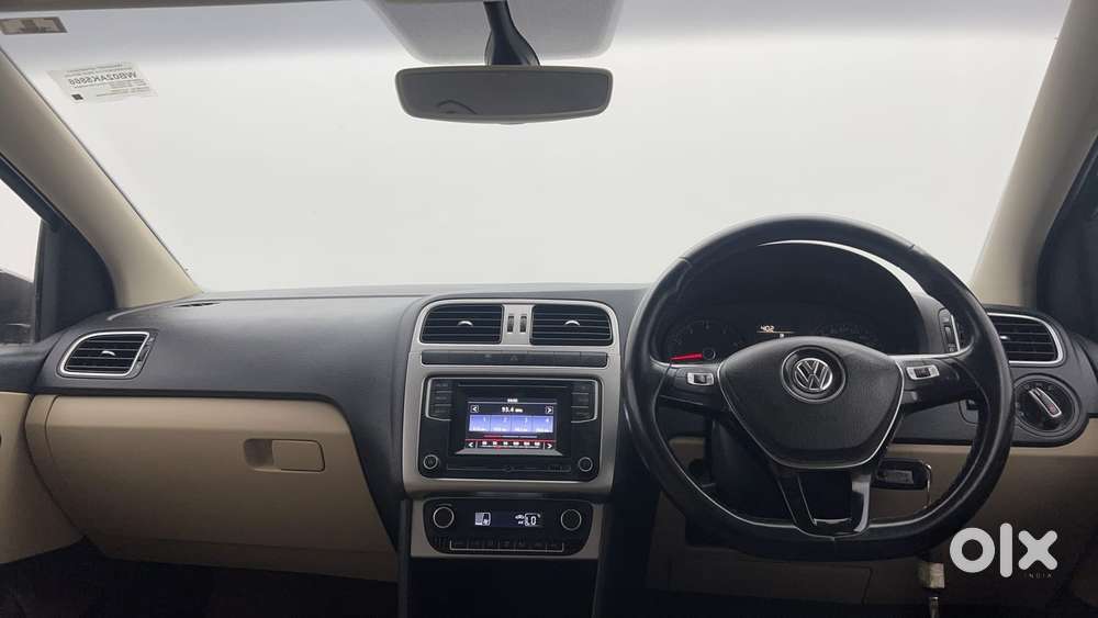 Volkswagen Ameo 1.2 Mpi Highline 16 Alloy, 2016, Petrol