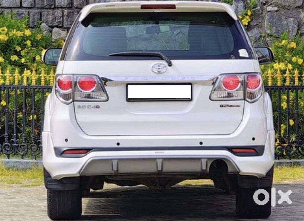 Toyota Fortuner 4x2 At, 2014, Diesel