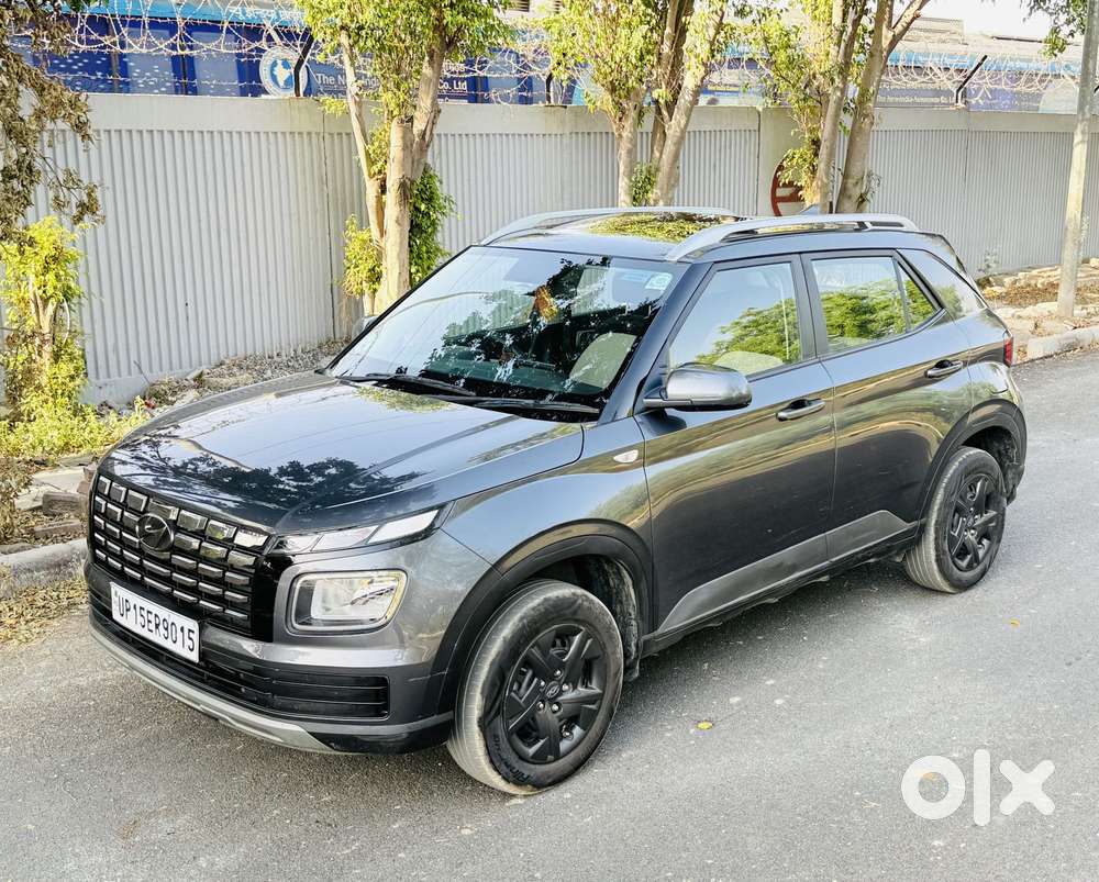 Hyundai Venue S (o) 1.2 Petrol Knight Edition, 2025, Petrol