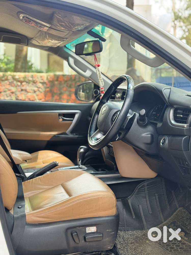 Toyota Fortuner 4x2 At 2.8 Diesel, 2022, Diesel