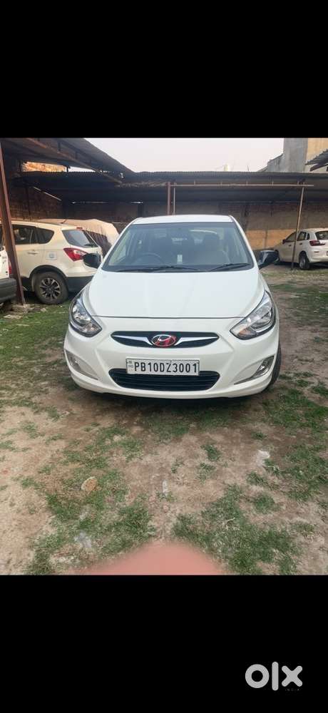 Hyundai Fluidic Verna Diesel Manual 2014