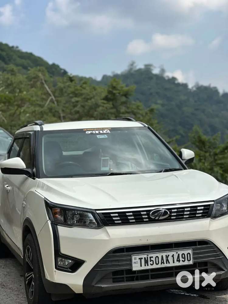 Mahindra Xuv300 Diesel 2022 Automatic Sunroof