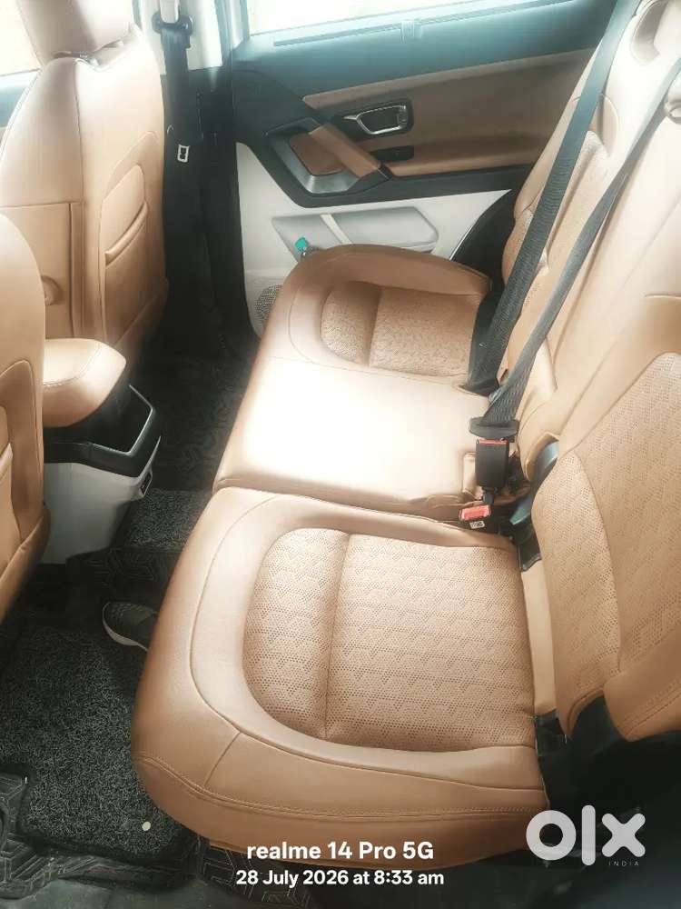 Tata Safari Adventure 2024 Plus