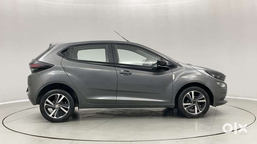 Tata Altroz Xz, 2020, Petrol