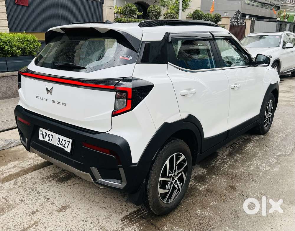 Mahindra Xuv 3xo Ax5 Ds Mt, 2025, Diesel