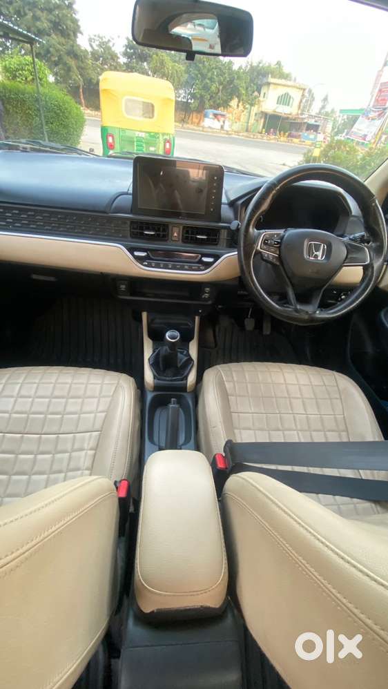 Honda Amaze 2025 22000 Km Driven