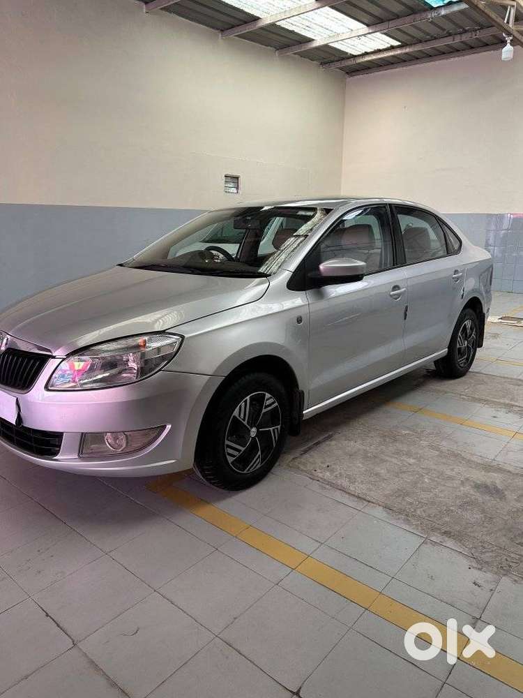 Skoda Rapid Tsi Active 1.0 Mt, 2013, Diesel
