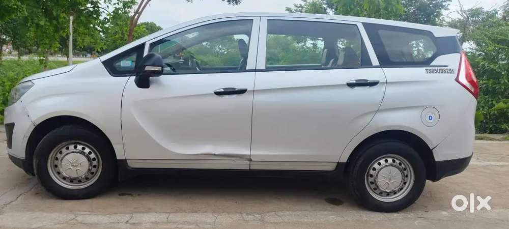 Mahindra Marazzo 1.5 2019