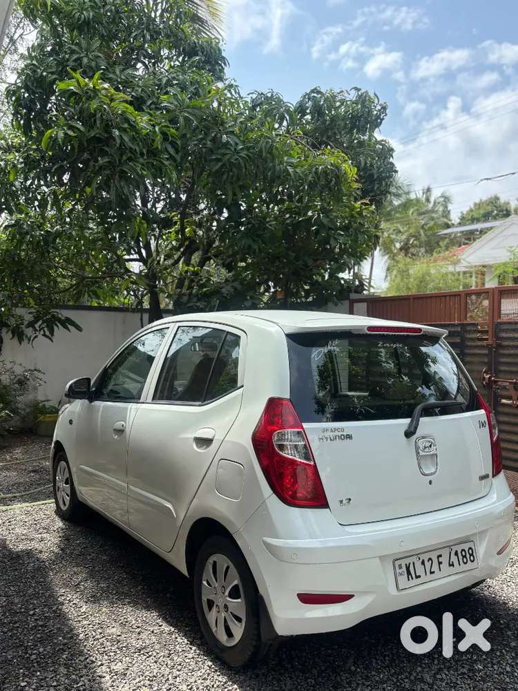 Hyundai I10 Kappa Sportz 2011 Petrol