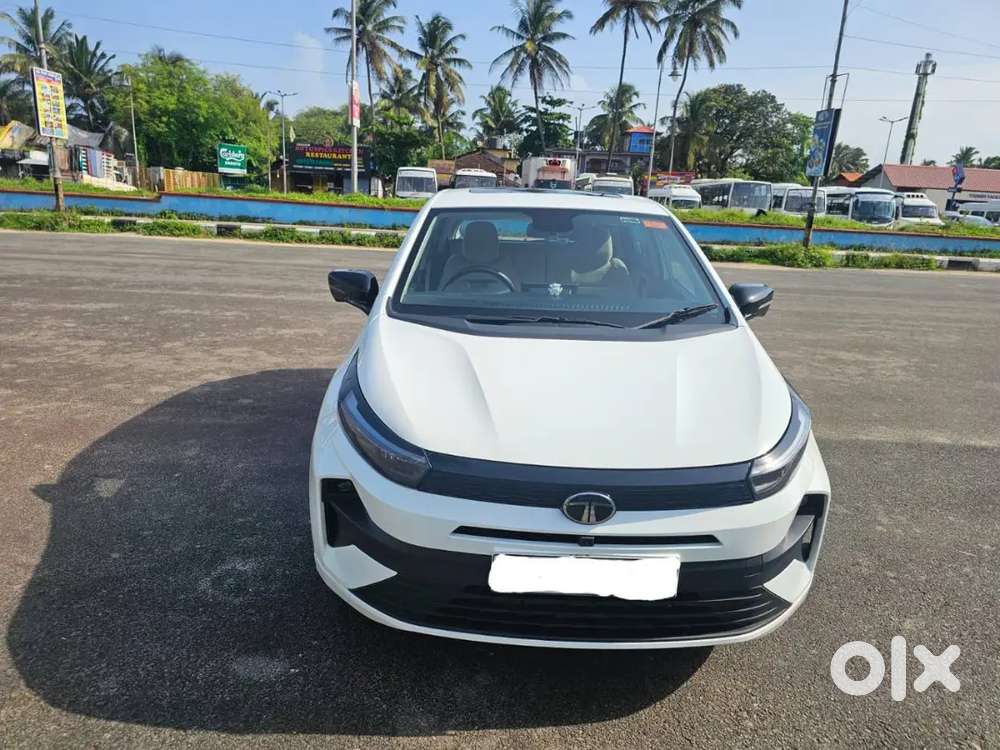Tata Altroz Diesel Manual 2025 Variant