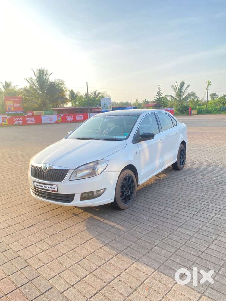 Skoda Rapid Diesel Manual 2012