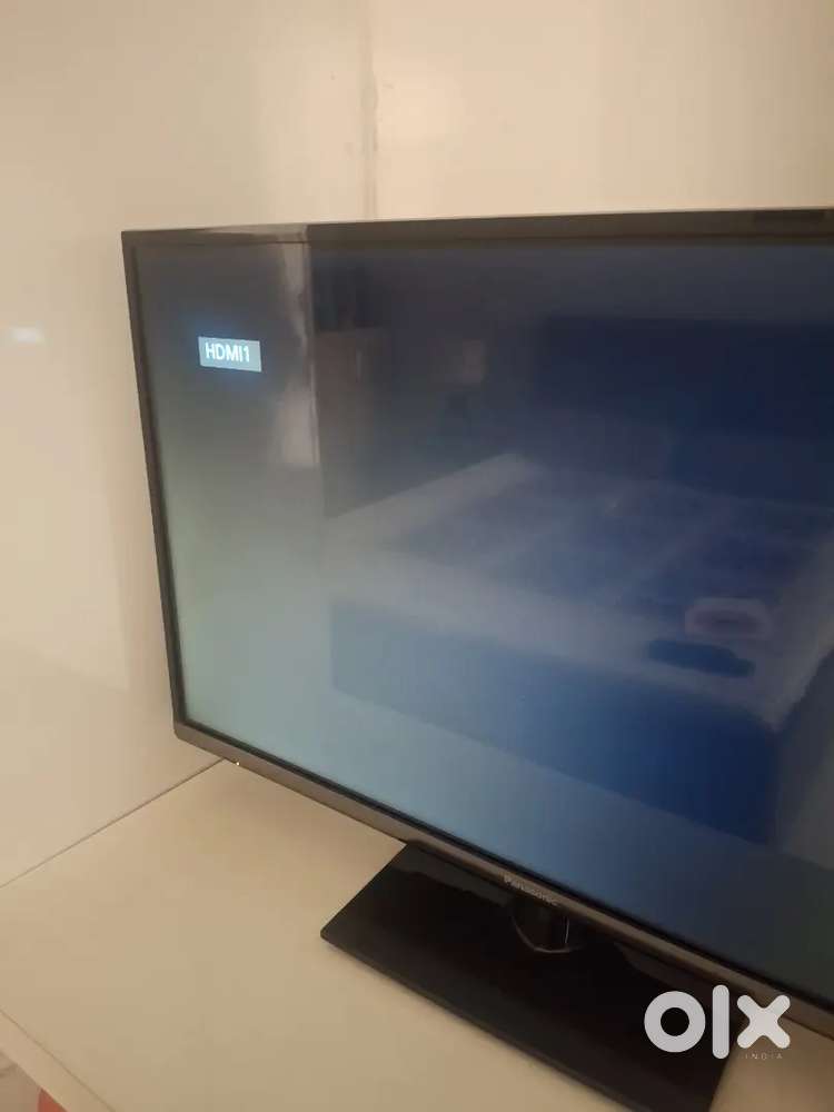 32 inch TV for Sale