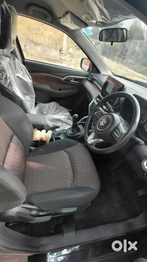 Maruti Suzuki Grand Vitara 2026 Petrol 6000 Km Driven
