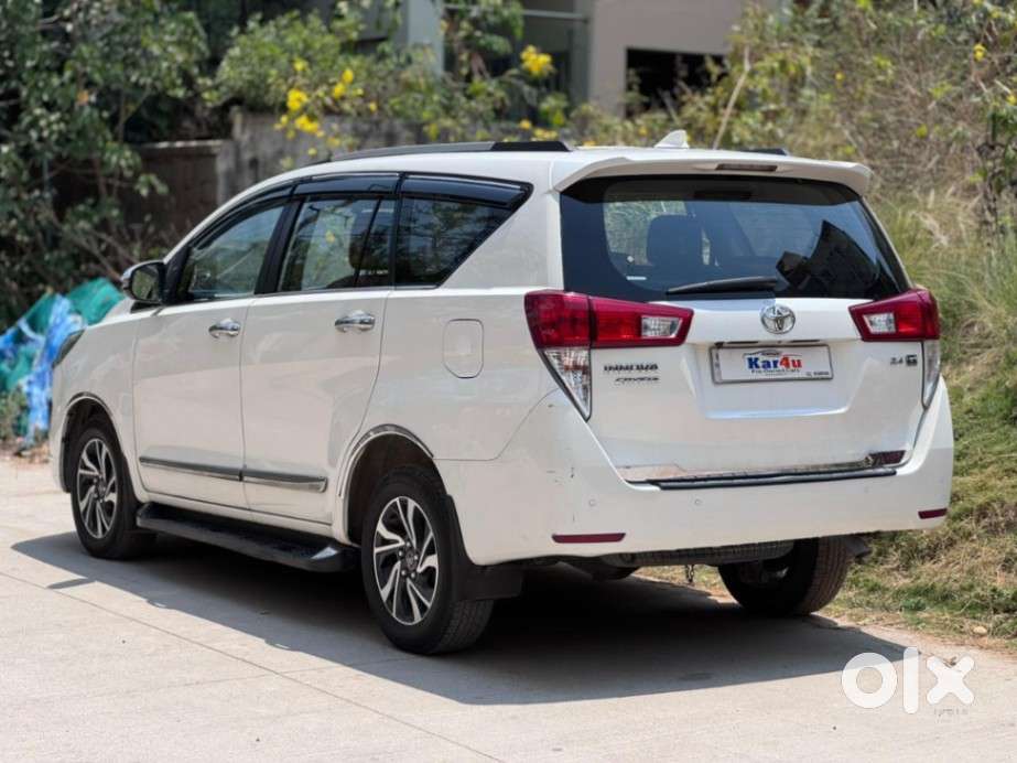 Toyota Innova Crysta 2.4 G Mt 7 Str, 2021, Diesel