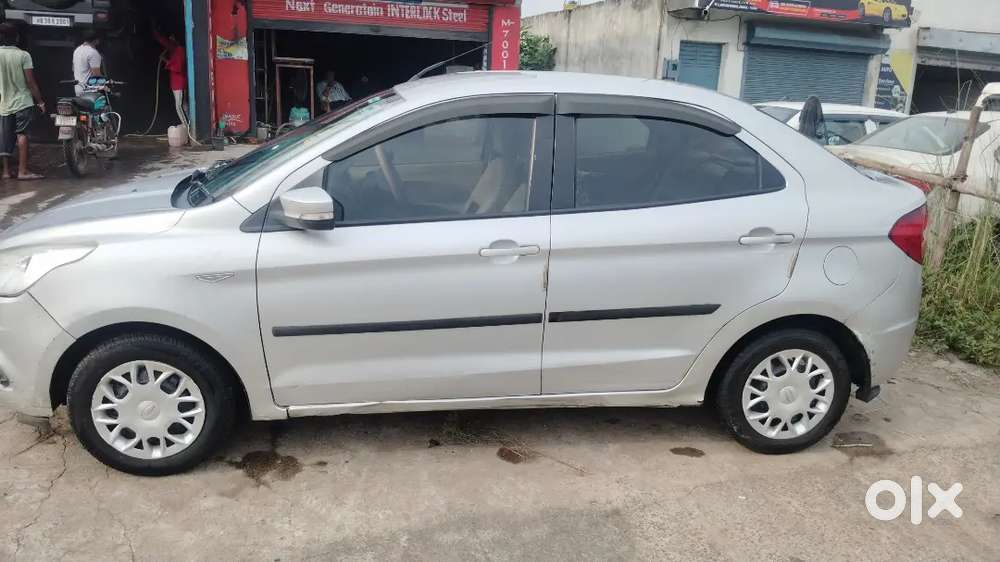 Ford Aspire Trend Plus 2015