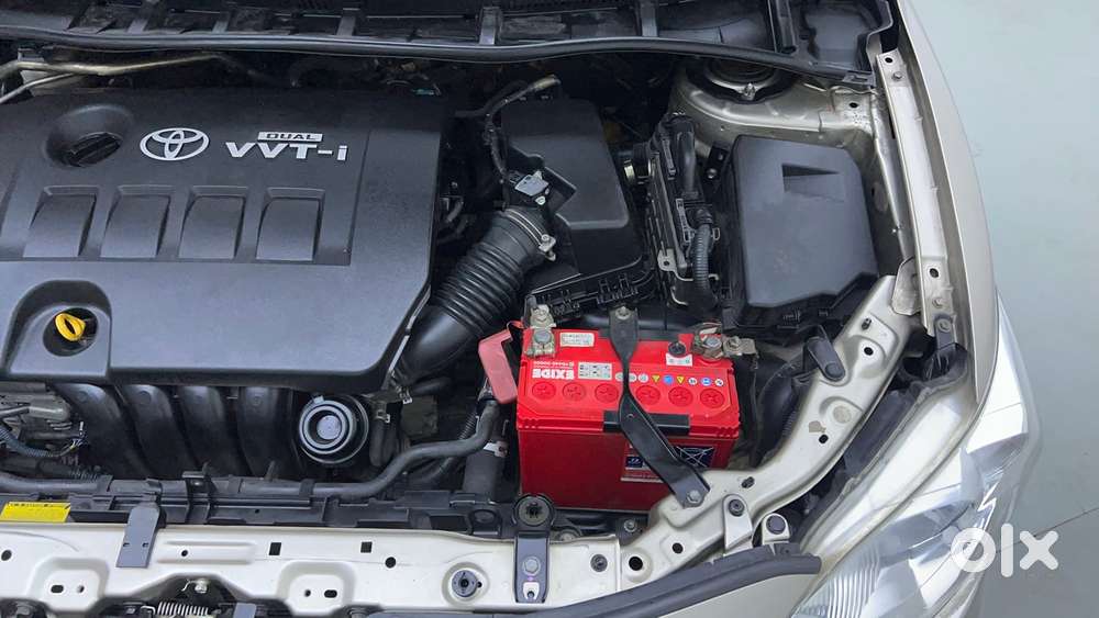 Toyota Corolla Altis 1.8 J, 2013, Petrol