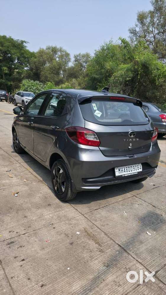 Tata Tiago Xt Icng, 2025, Cng & Hybrids
