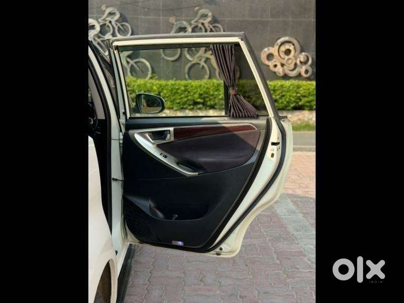 Toyota Innova Crysta 2.4 Z 7 Str, 2019, Diesel