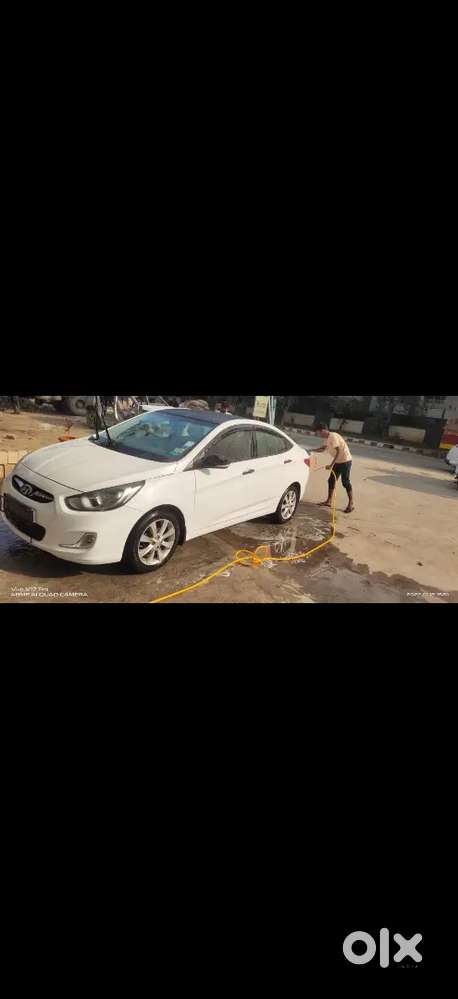 Hyundai Fluidic Verna Petrol