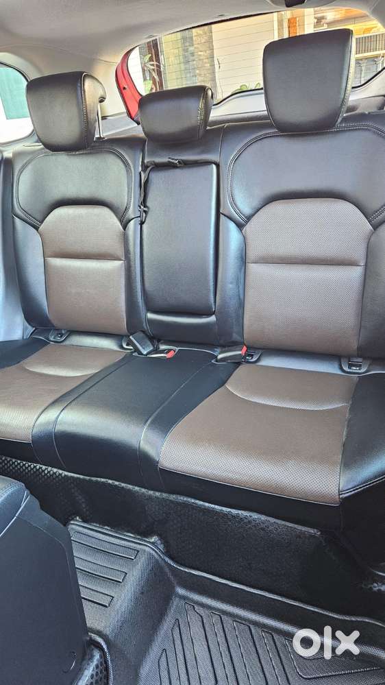 Toyota Urban Cruiser Hyryder 1.5 V Neo Drive At, 2024, Petrol