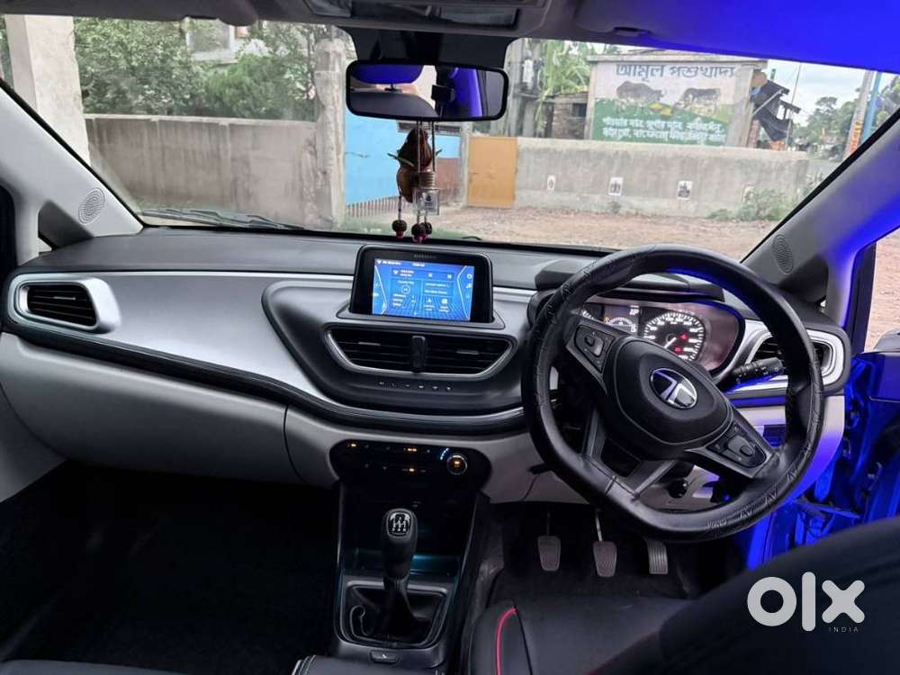 Tata Altroz Xm Plus (s) Icng, 2024, Petrol