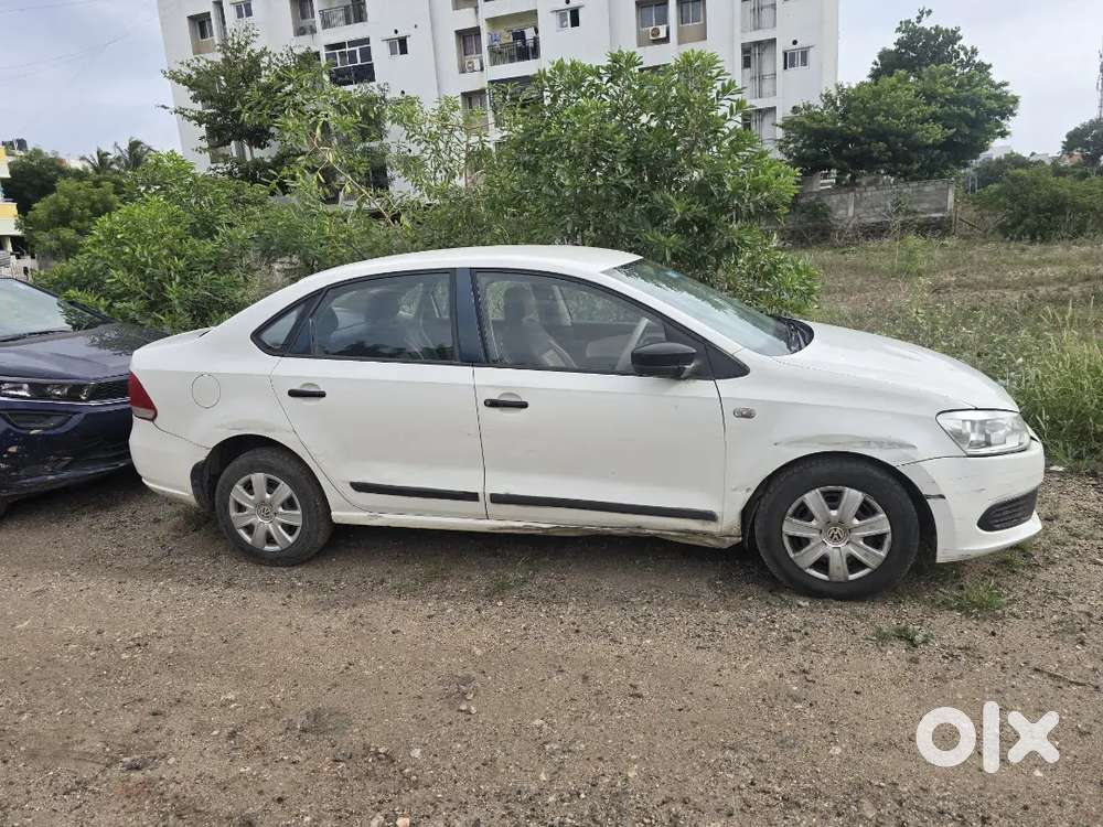 Volkswagen Vento Petrol 2013