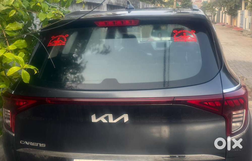 Kia Carens Petrol Manual 2023