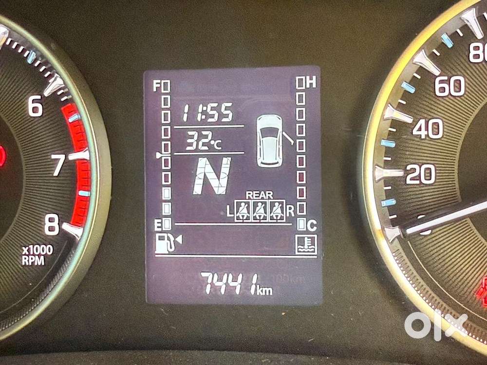 Maruti Suzuki Fronx 2024 Petrol Well Maintained