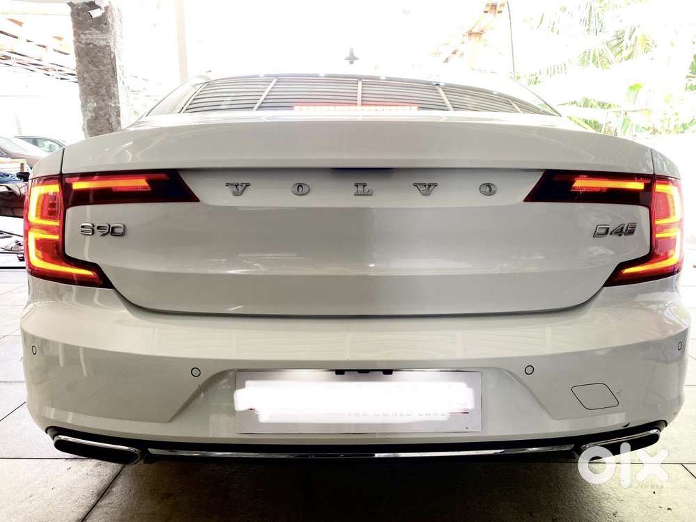 Volvo S90 D4 Momentum, 2018, Diesel