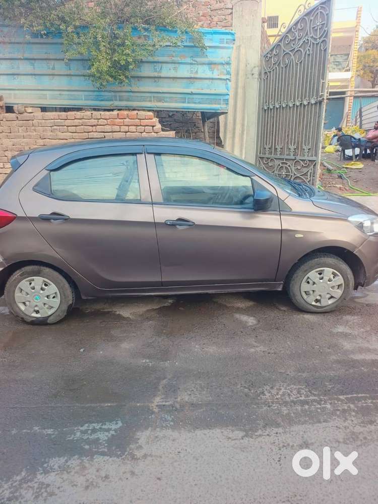 2017 Tata Tiago Xe