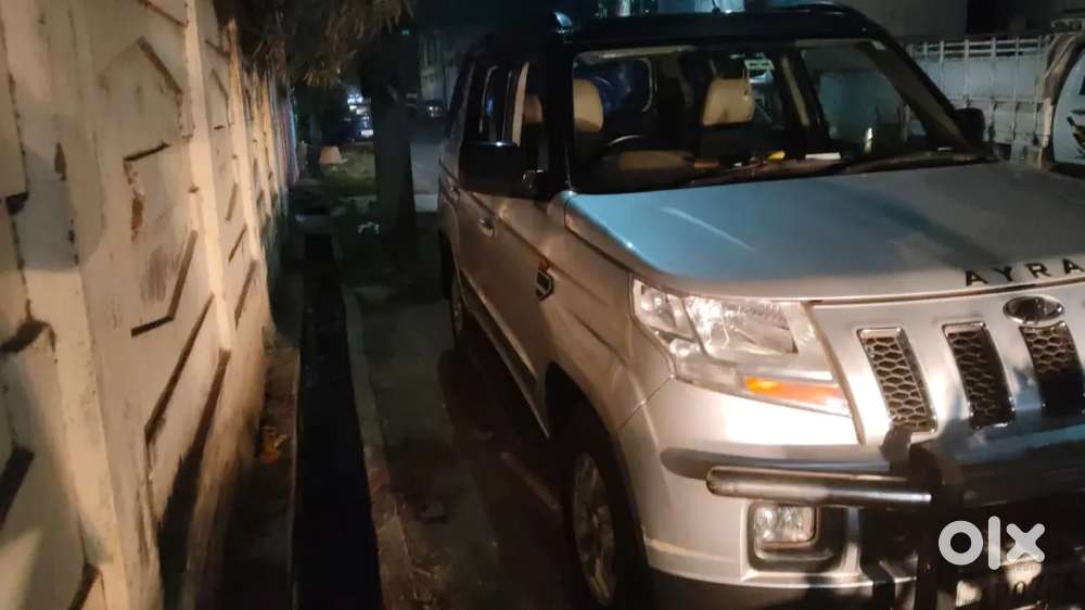 Mahindra Tuv 300 2017