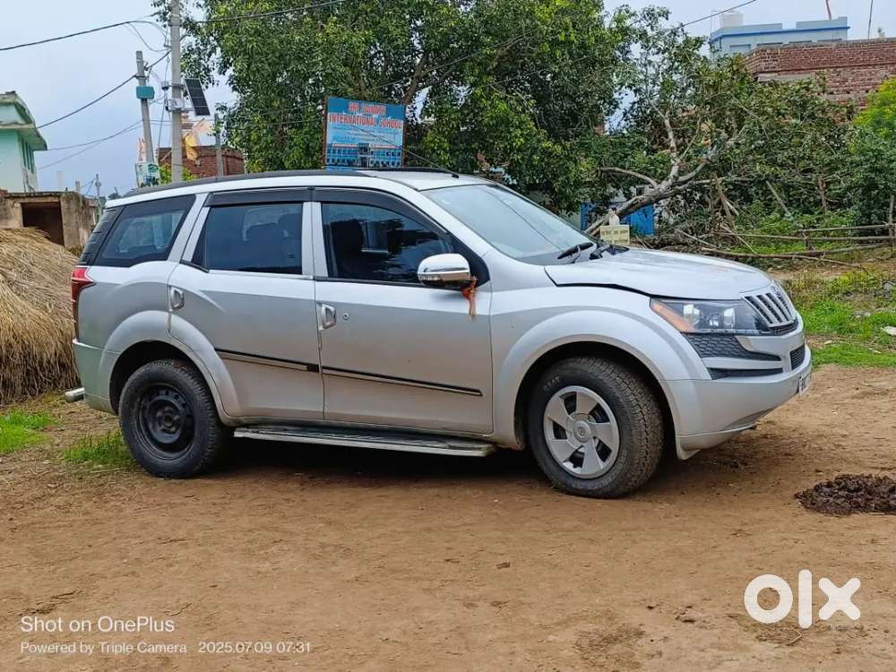 Xuv 500 W 4