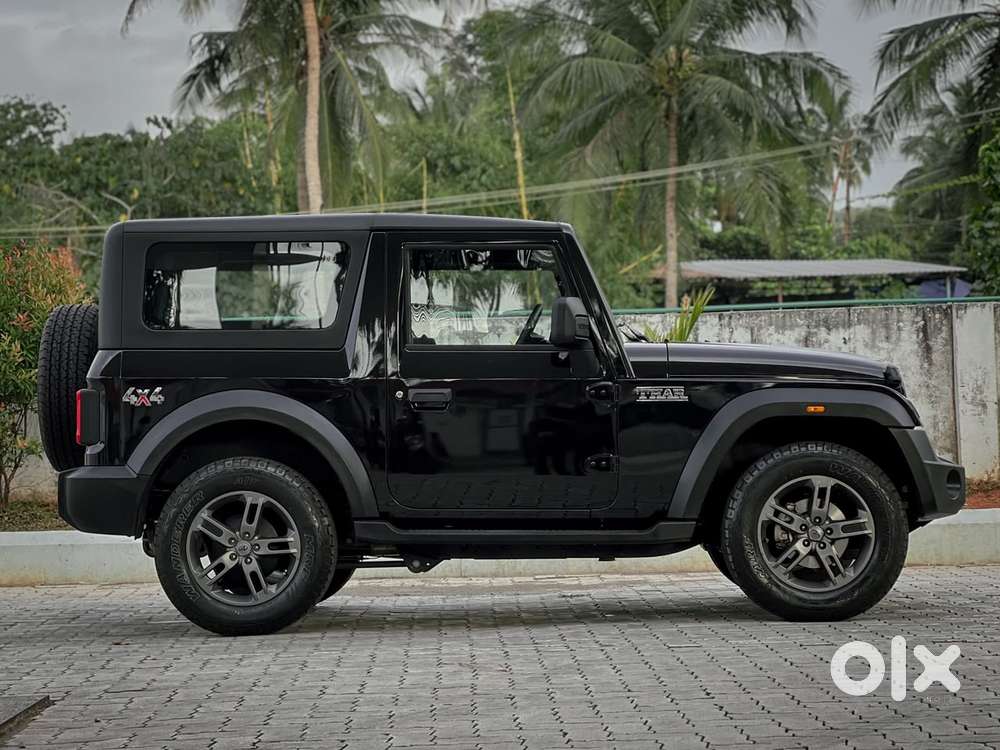 Mahindra Thar Lx P At 4wd 4s Ht, 2022, Petrol