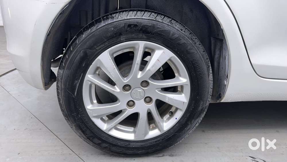 Maruti Suzuki Swift 1.3 Zxi, 2012, Petrol